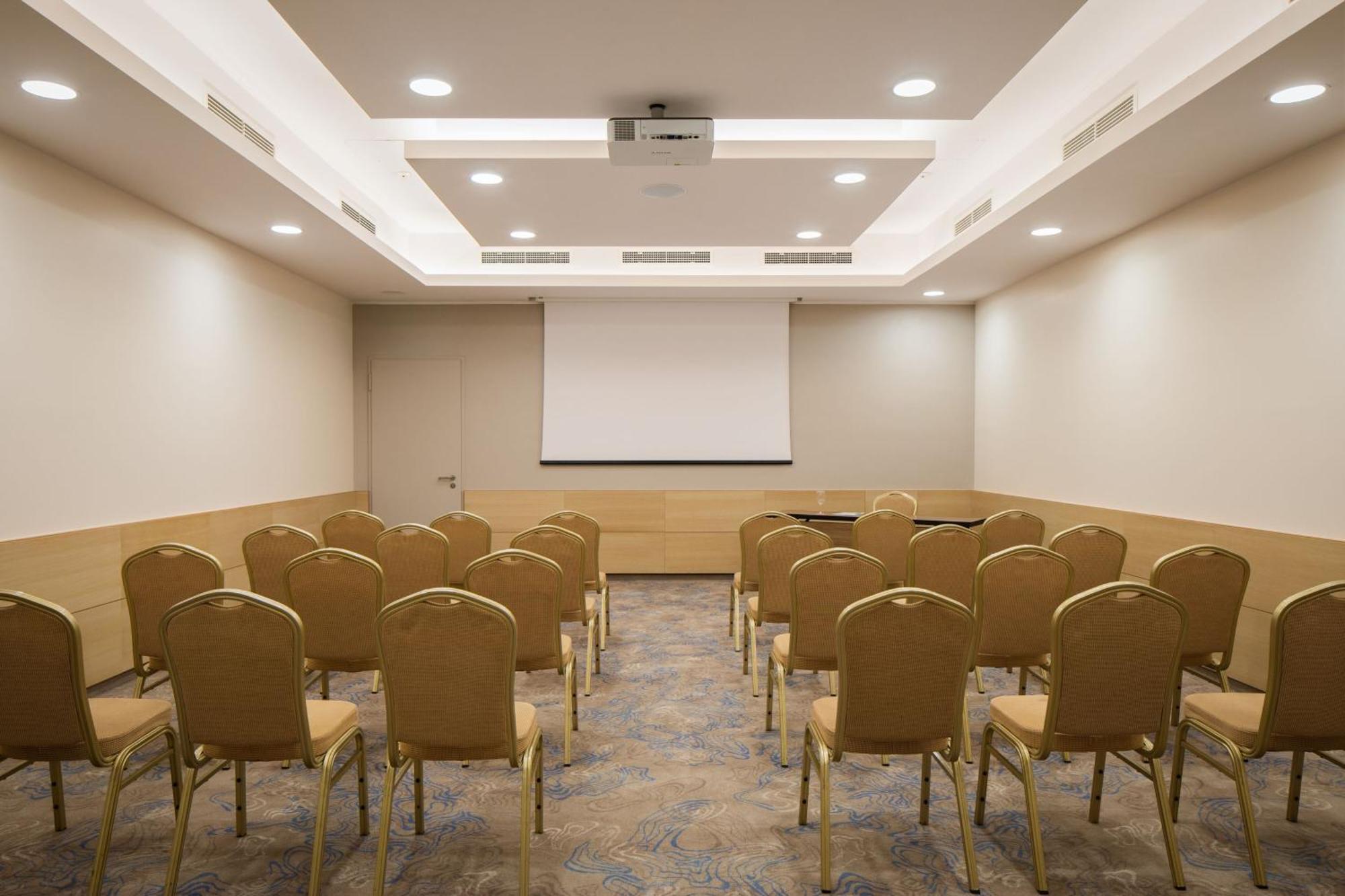 Le Meridien Lav Split Podstrana Esterno foto